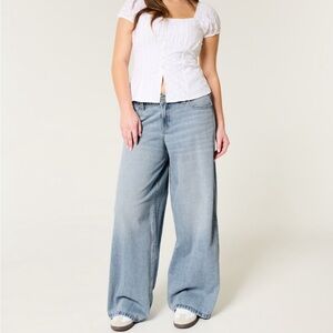 Hollister low rise light wash baggy jeans
